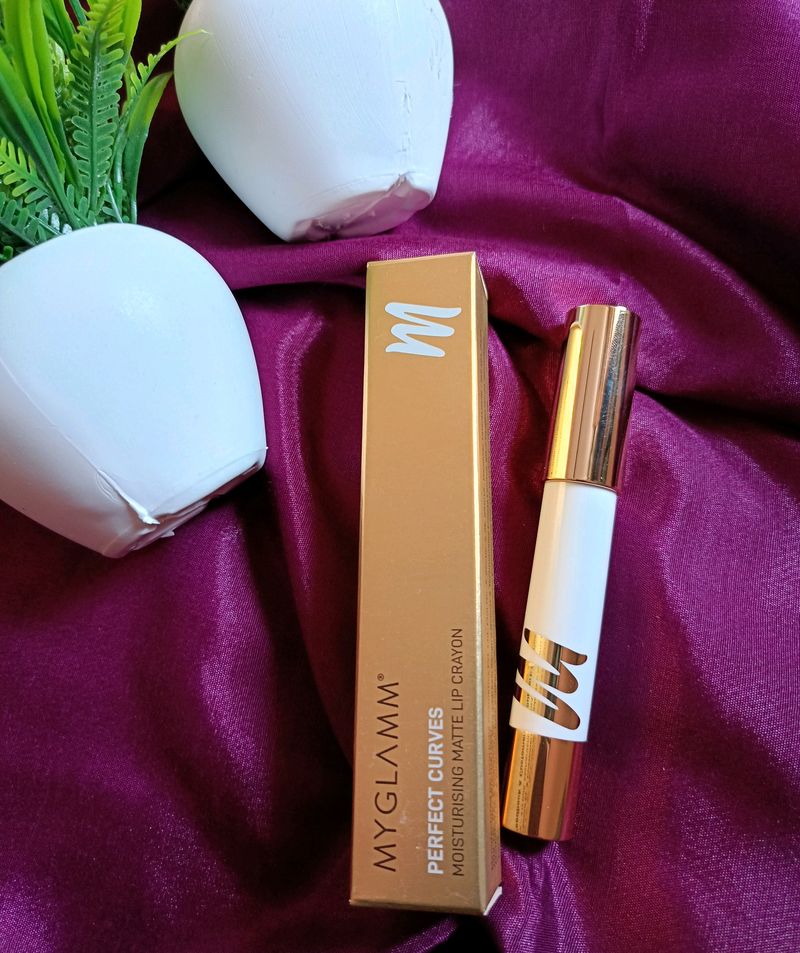 Myglamm Lip Cryon- Ampere