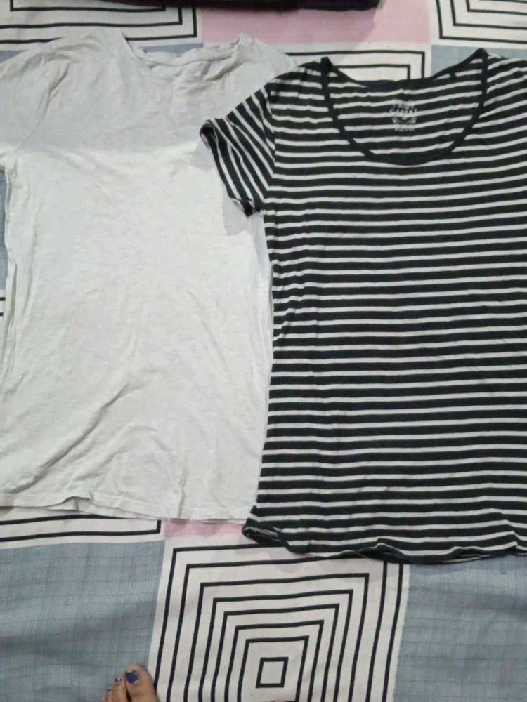 J.Crew T-Shirt Bundle - Two Basic Tees
