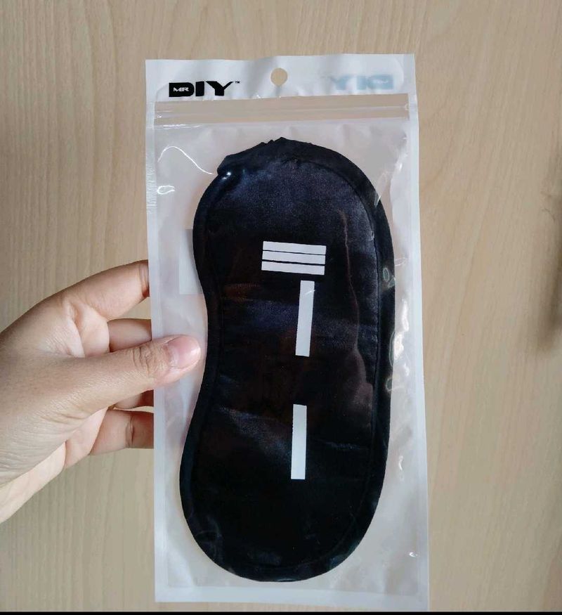 SLEEP EYE MASK
