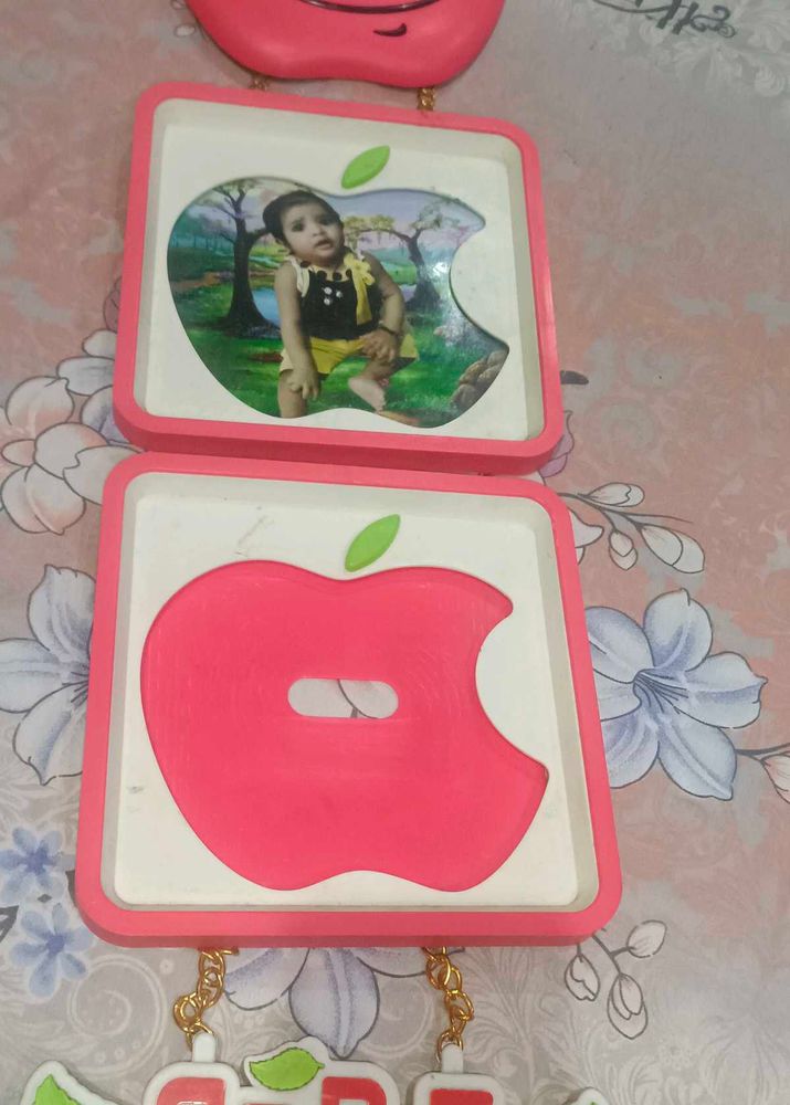 Apple Photo Frame