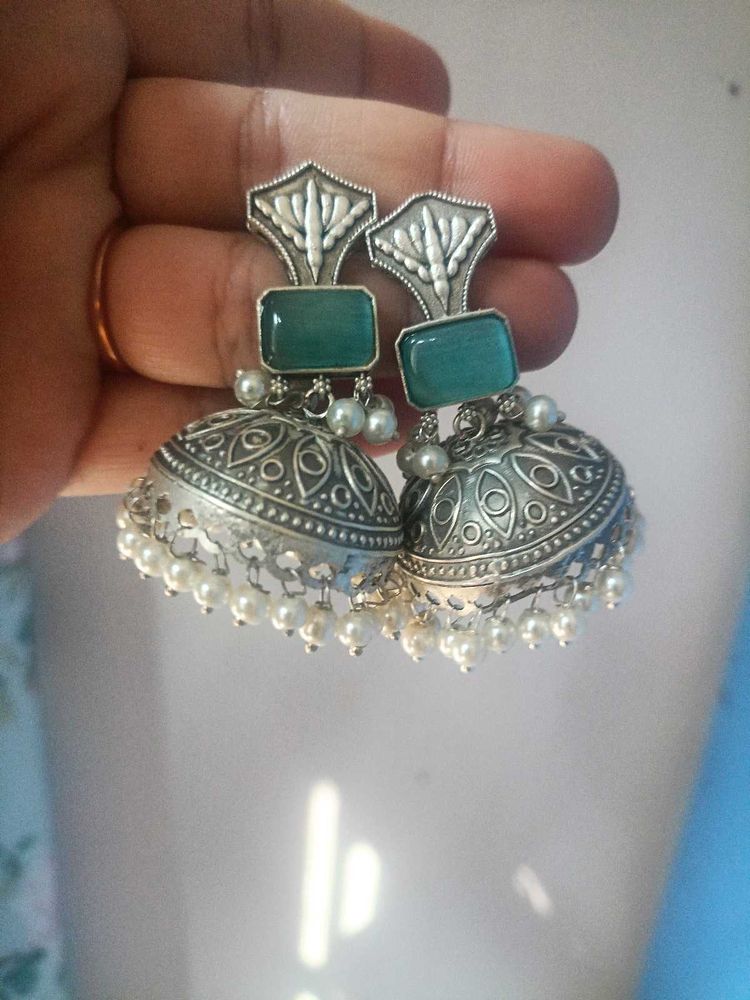Jhumkas
