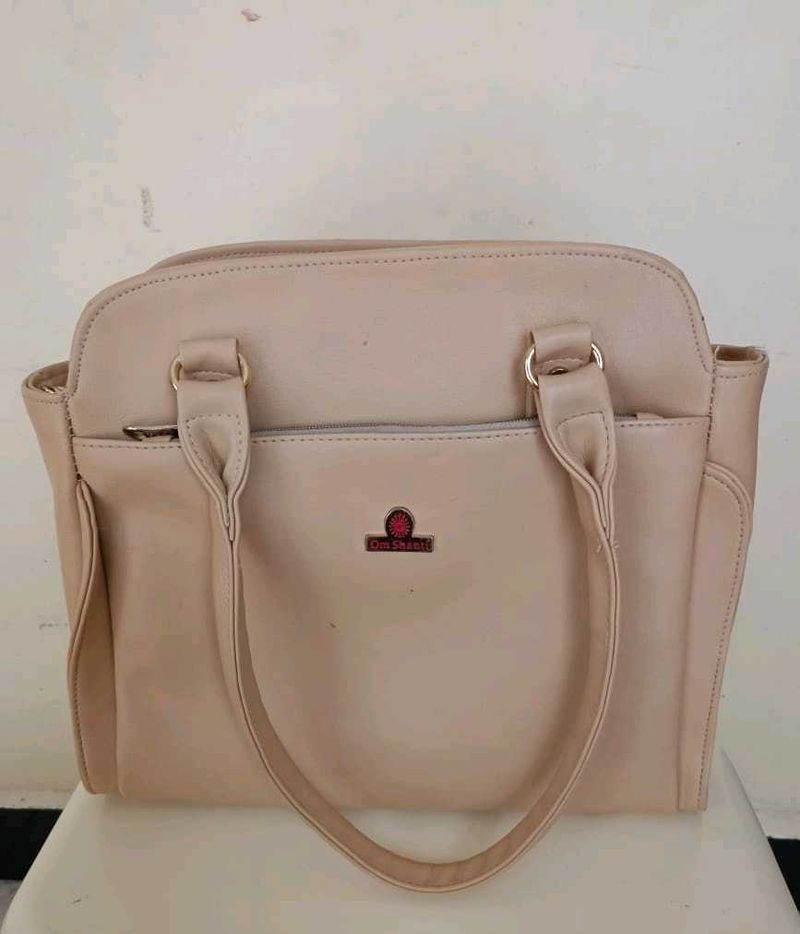 Elegant Handbag spacious with four Compartments