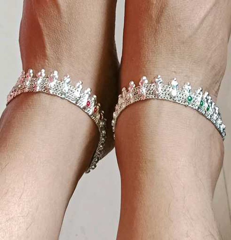 Anklet With Toe Ring
