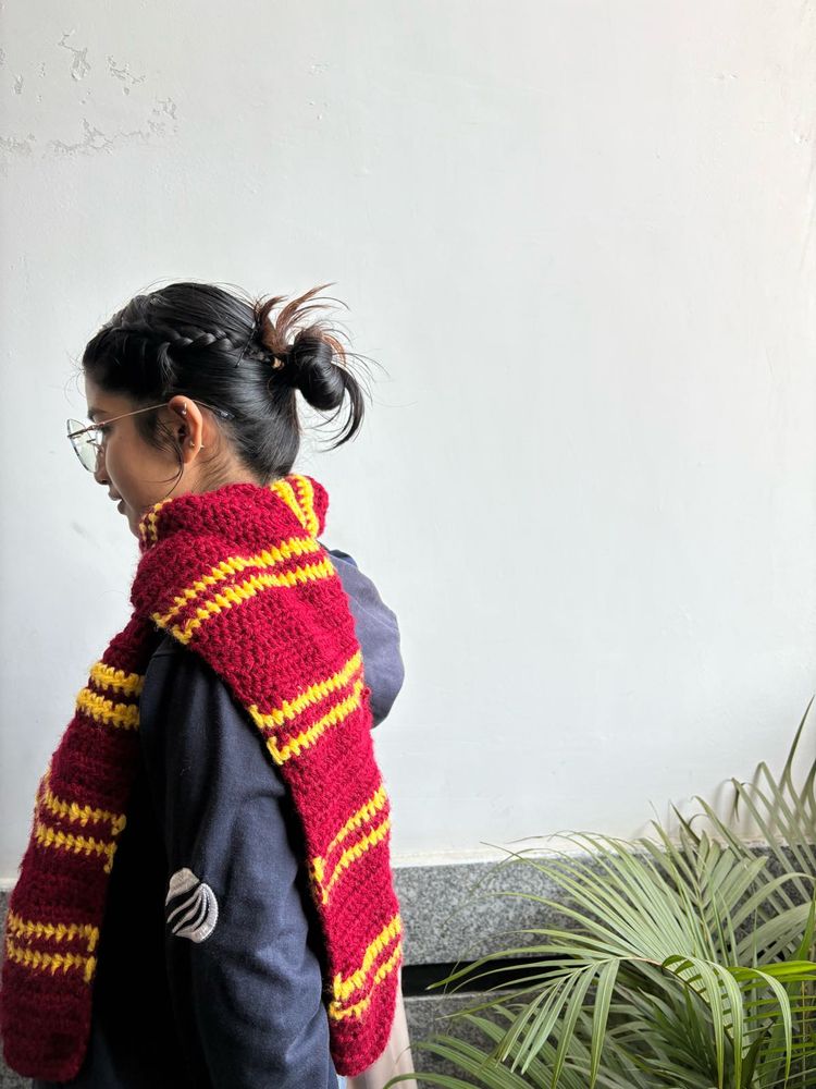 Hogwarts inspired Muffler