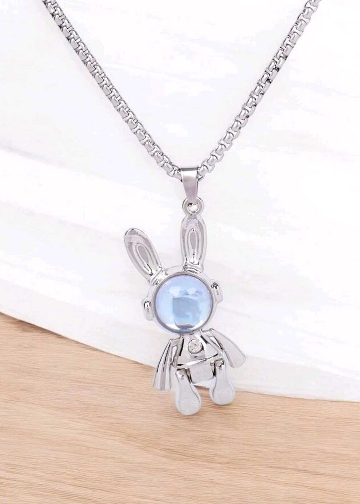 SALTY Alpha Locket Neck Chain @199