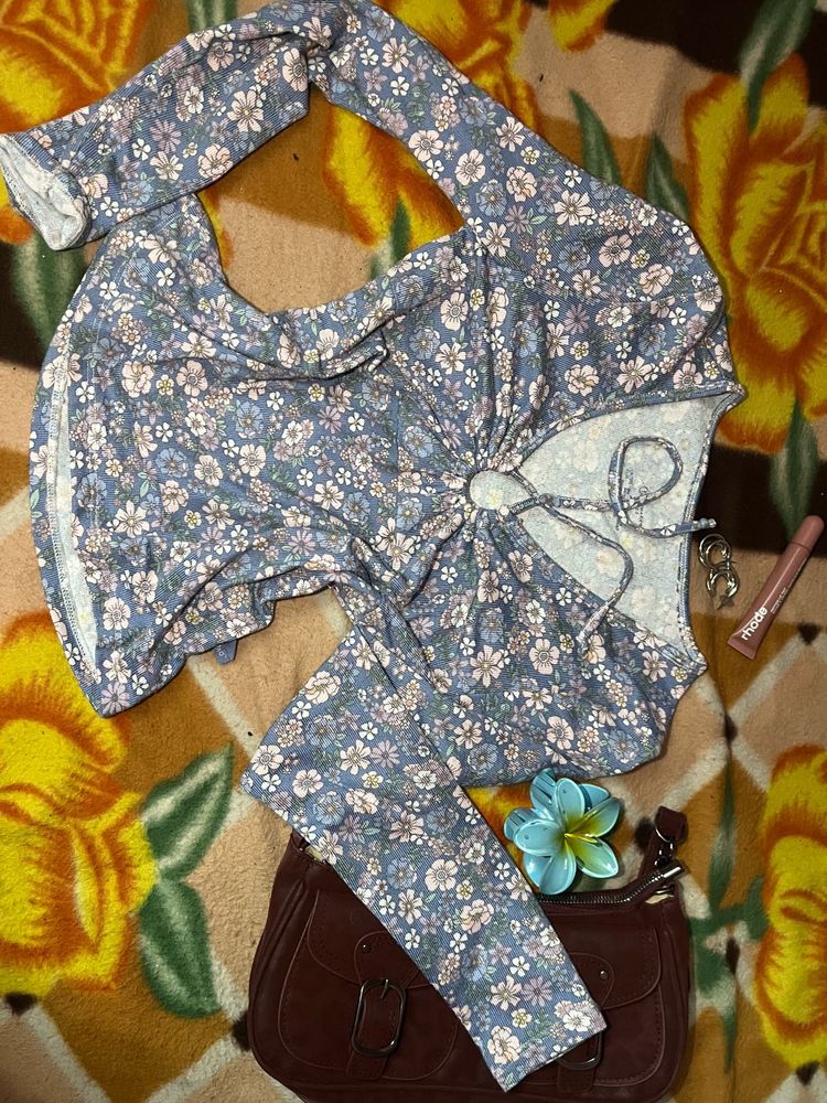 Floral Long Sleeve Crop Top