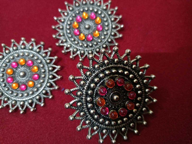 Statement earrings with  ring - Set of 3