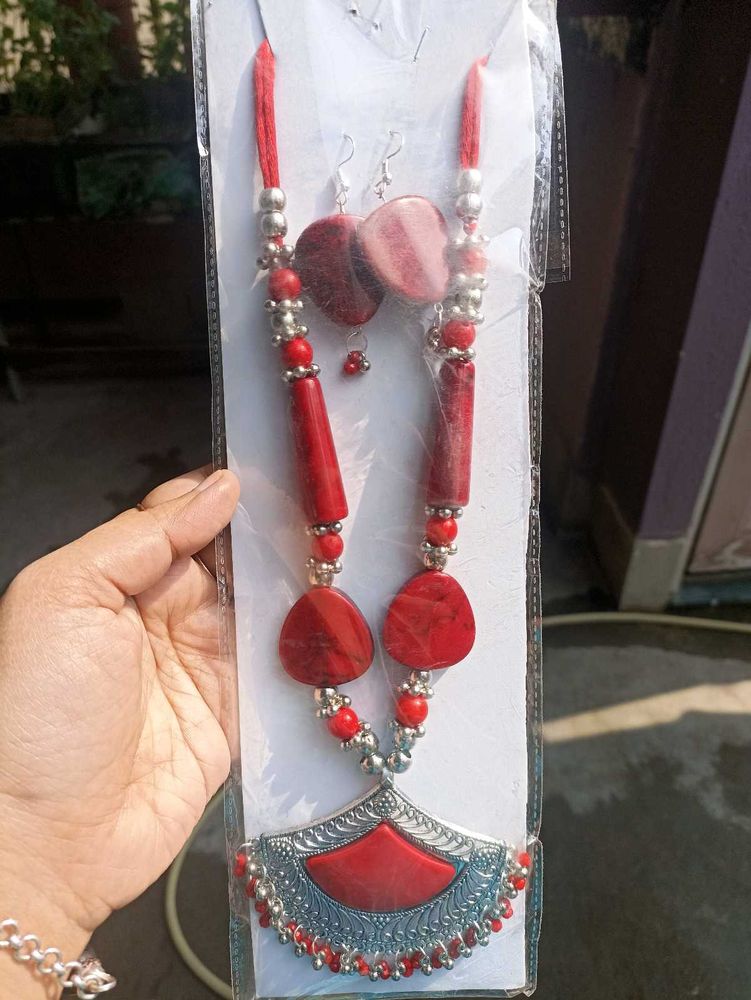 Red Tribal Necklace Set