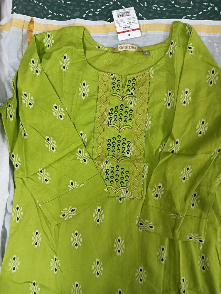 Green Kurta size L