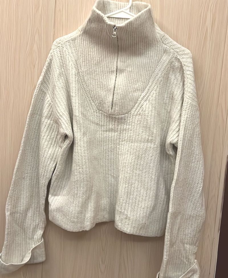 Cozy Knit Pullover Sweater