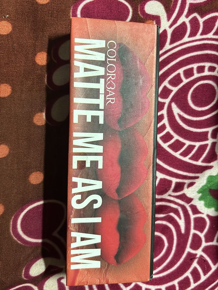 COLORBAR MATTE ME AS I AM LIPSTICK-JEST007