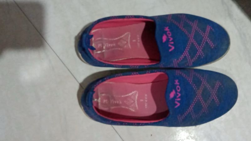 Casual Shoes