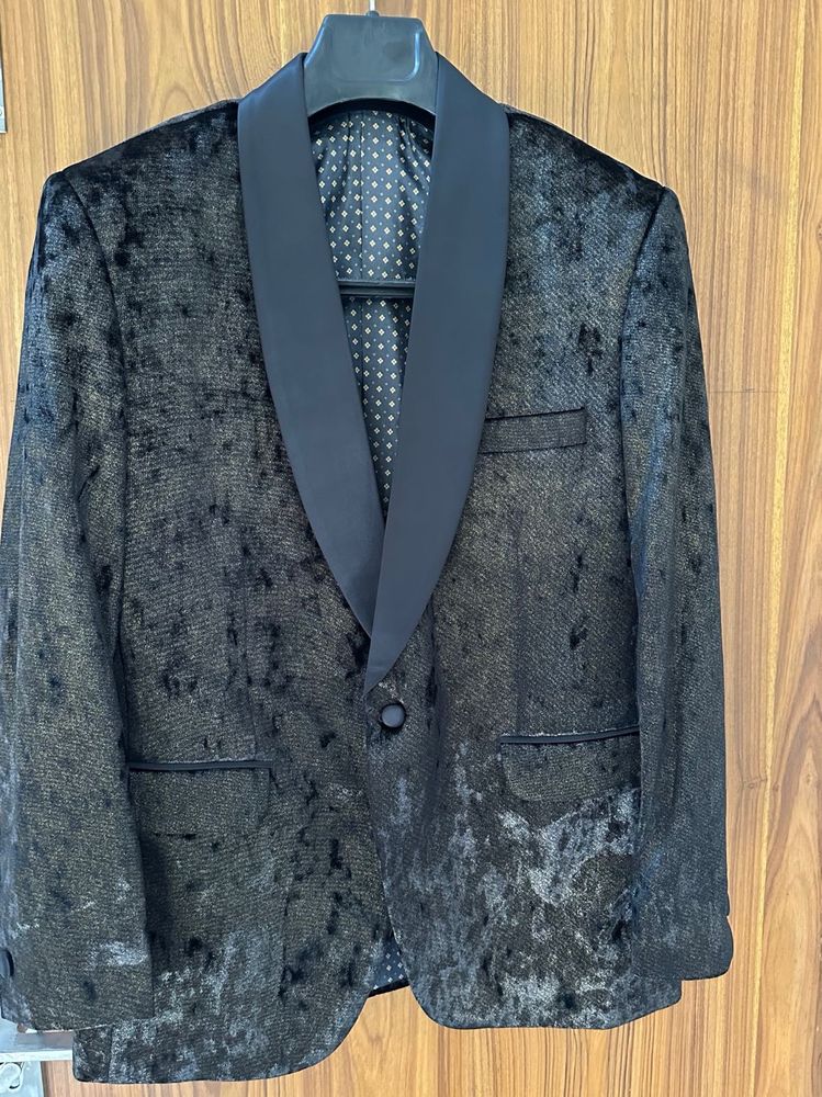 *NEW BESPOKE HAND STITCHED* Satin Velvet Tuxedo