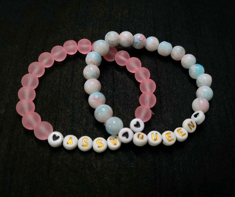 FREE SHIPPING....Sassy Queen Beaded Bracelet Set
