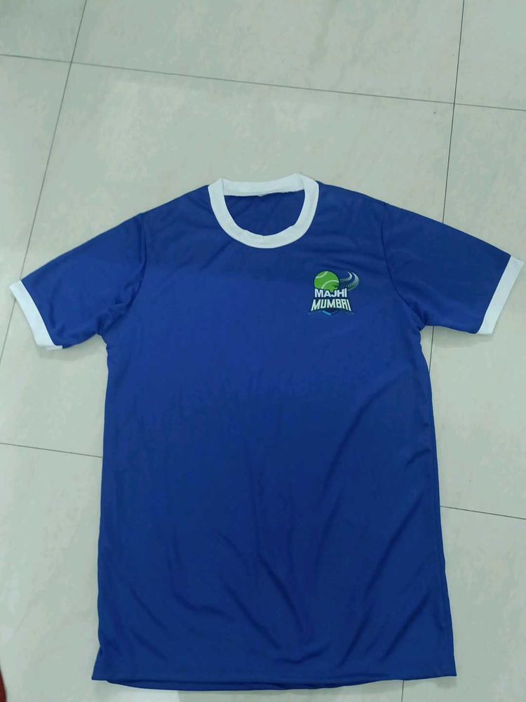 T-shirt Blue Colour