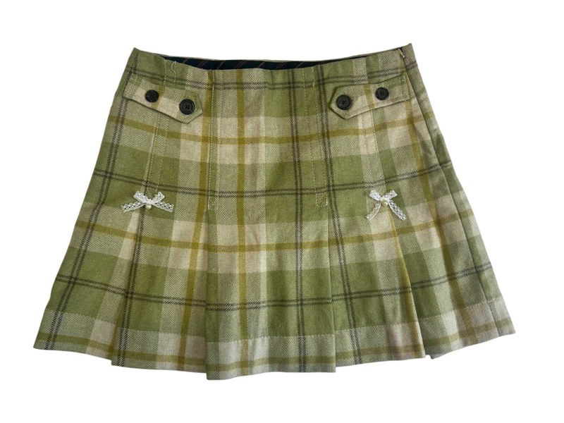 Chic Green Pleated Skirt With Lace Bow Accent