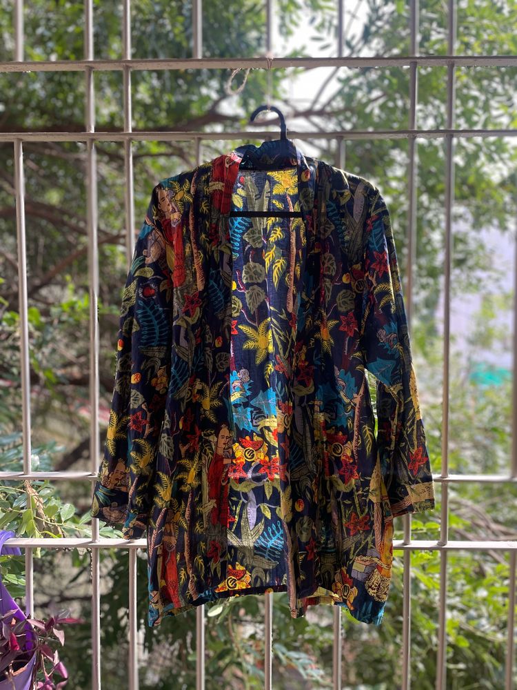 (Diwali Offer) Frida Kahlo Shrug