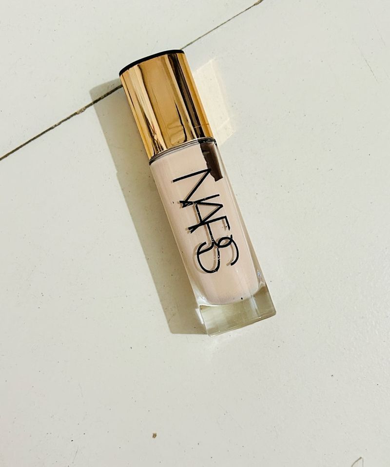 Fair Skin Tone Foundation