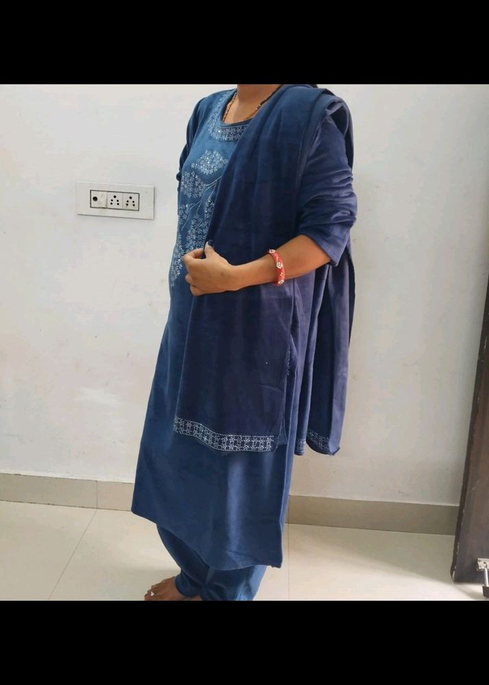 Karachi Woollen Suits