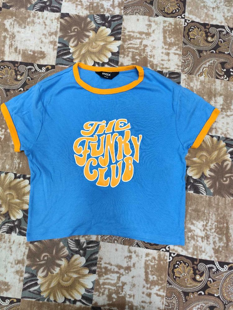 Funky Club Graphic Crop Tee