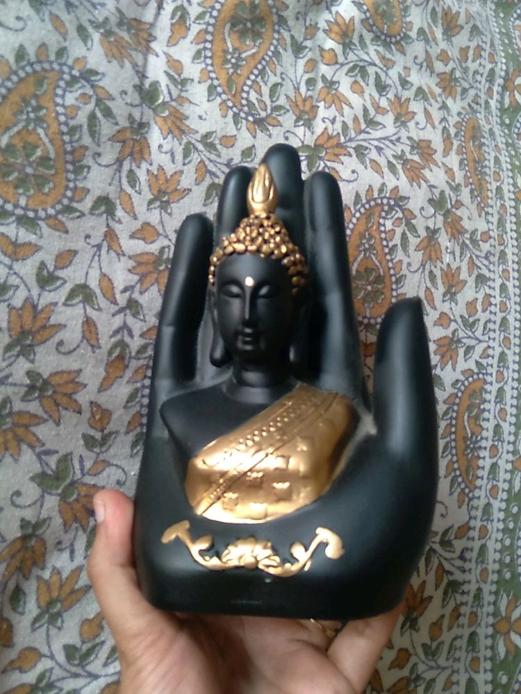Beautiful Gautam Buddha Showpiece For Decoration