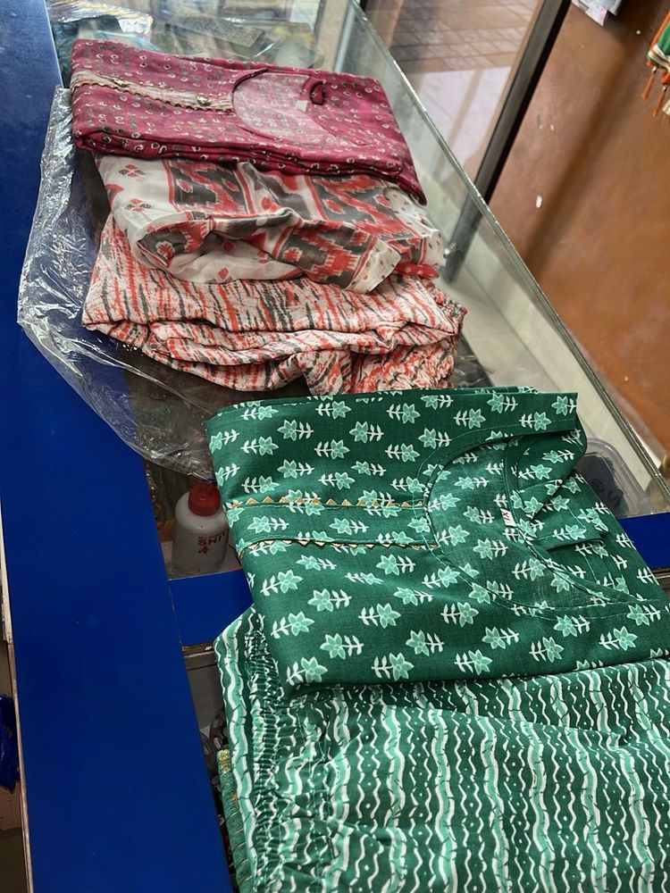 Stylish Kurta Set Combo