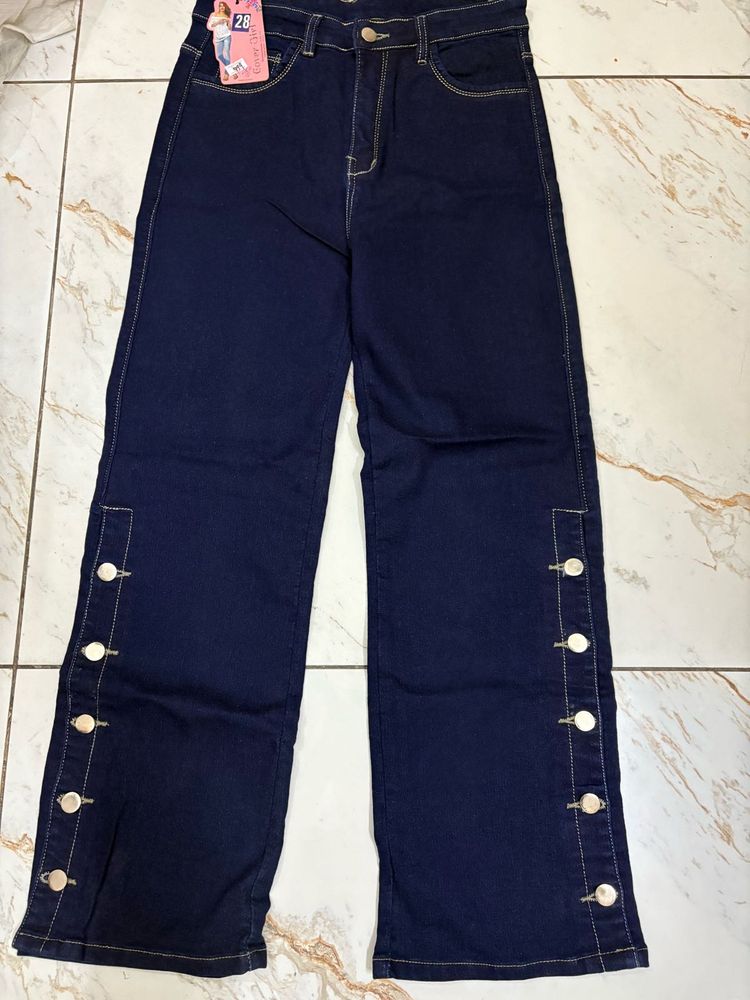 Stylish Wide Leg Jeans