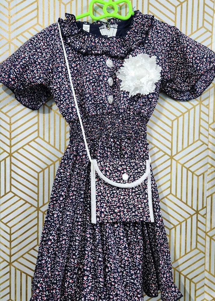 New Dress With Bag Fir 2-3 Years Old