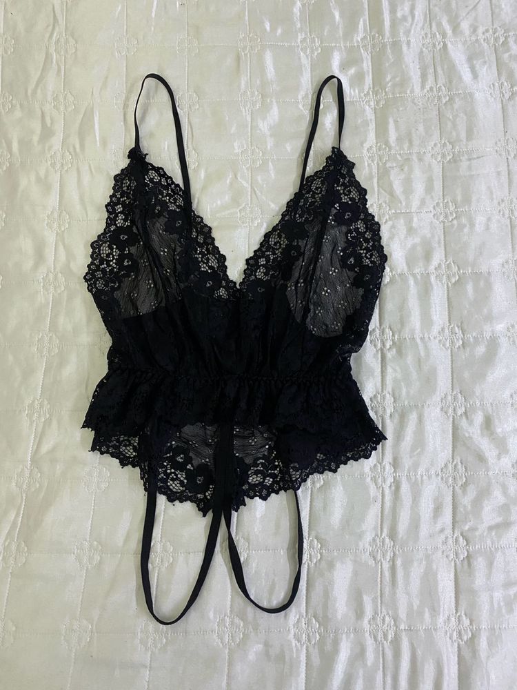 Black Lace bodysuit bust 36