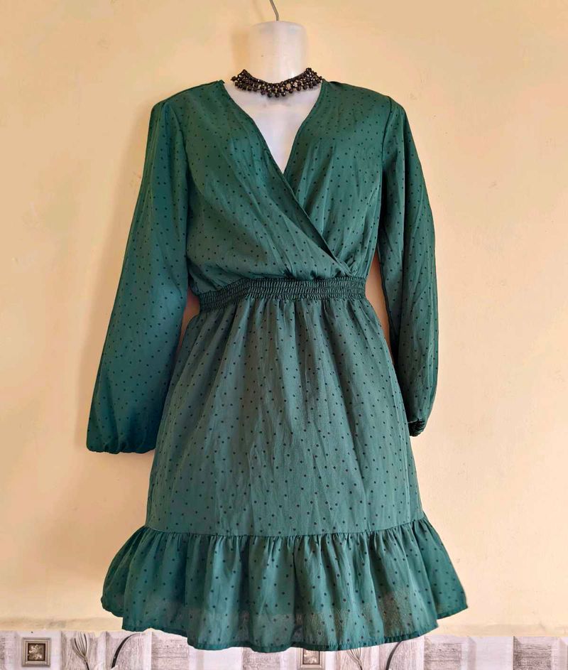 Size M/L 🎁Buy 2 Get 1 Free 🎁Green Dress