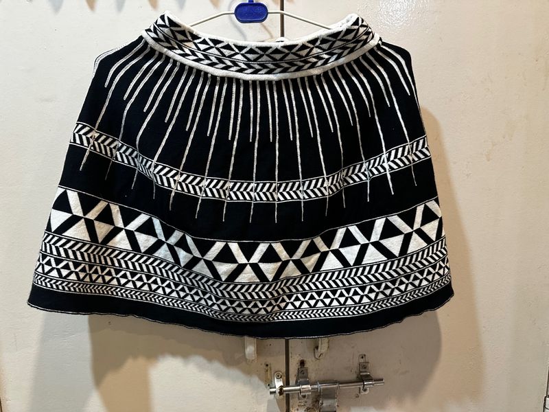 Cute Woollen Skirt