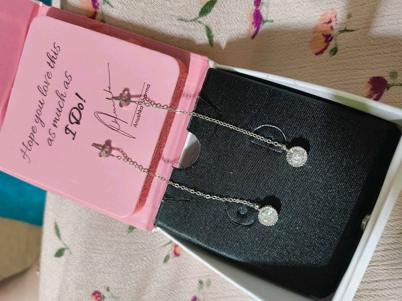 Giva Elegance On The Rise Danglers