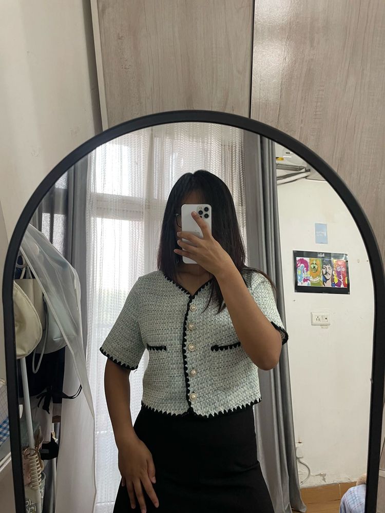 Cute Tweed Cropped Top