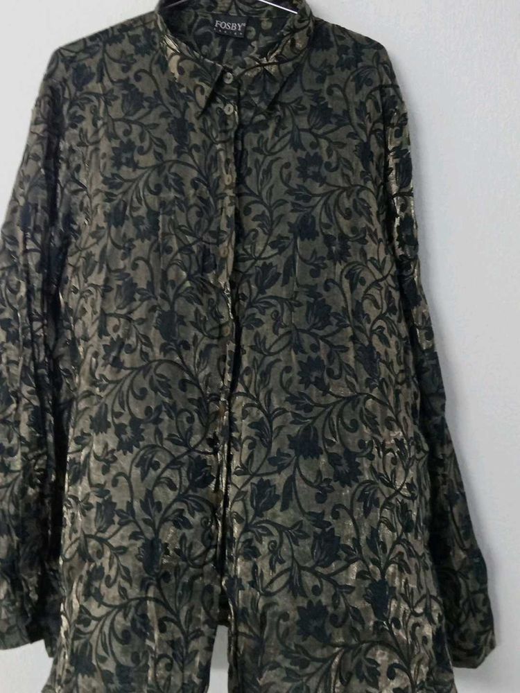 ✨ Women’s Black &amp; Green Vintage Silk Blouse