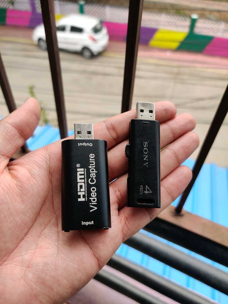 Capture Card &amp; Sony 4GB Pendrive Black