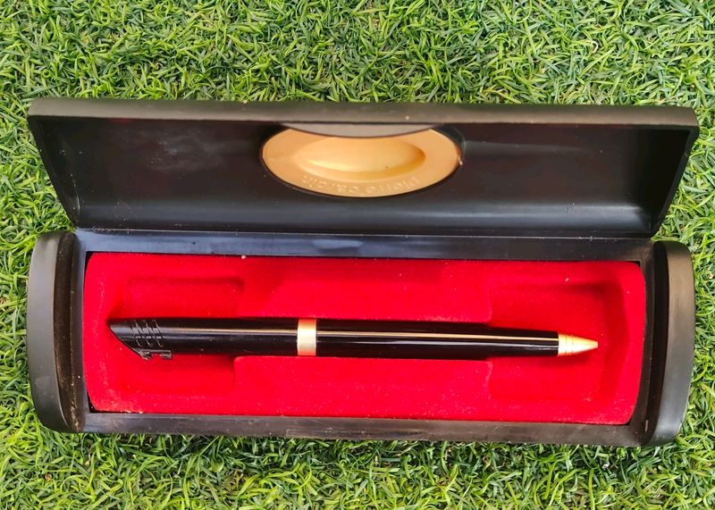 Pierre Cardin Primium Pen With Original Refill