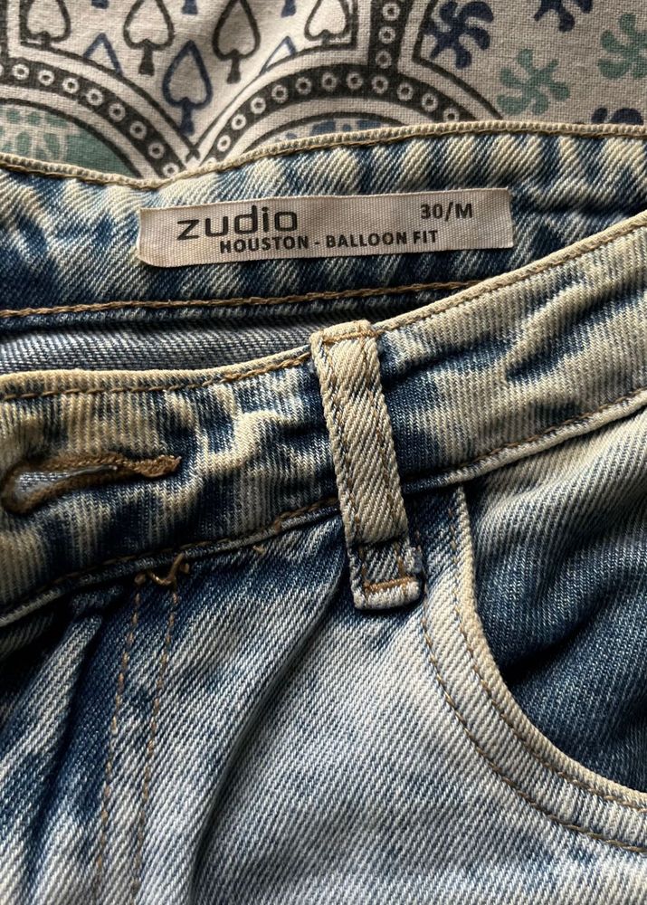 Zudio Houston Balloon Fit Jeans