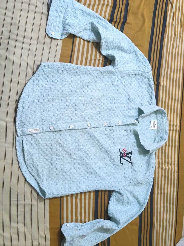 Blue Tag Patterned Shirt