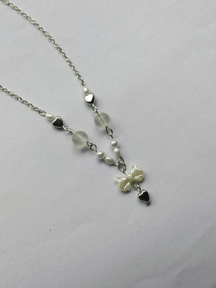 Y2K Bow Minimal Necklace