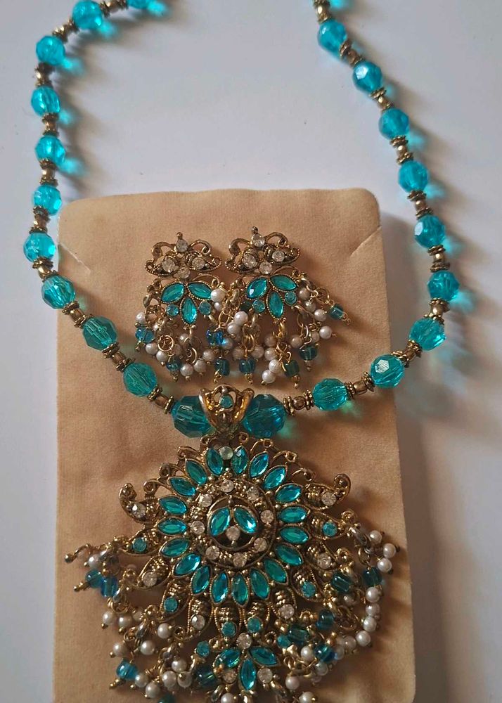 Teal Beaded Jewelry Set