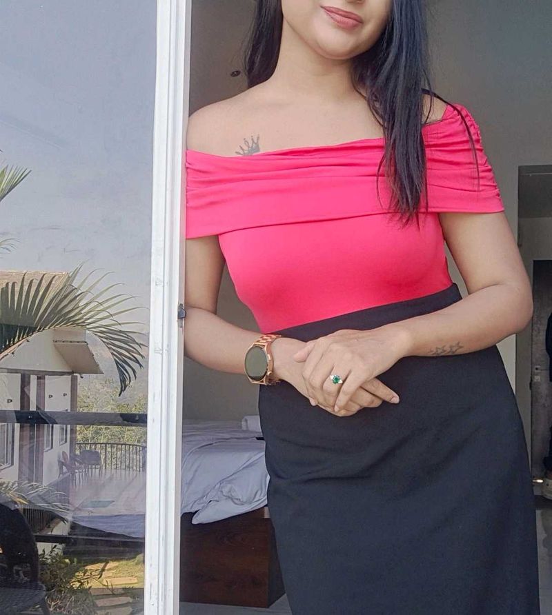 Trendy Pink Off-Shoulder Top