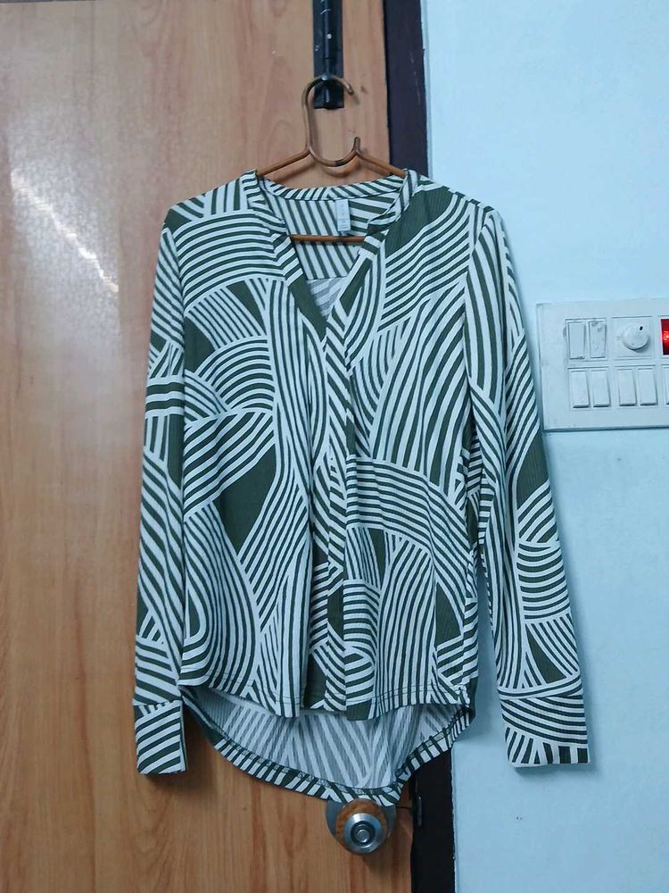 Modern Abstract Olive &amp; White Long Sleeve Top