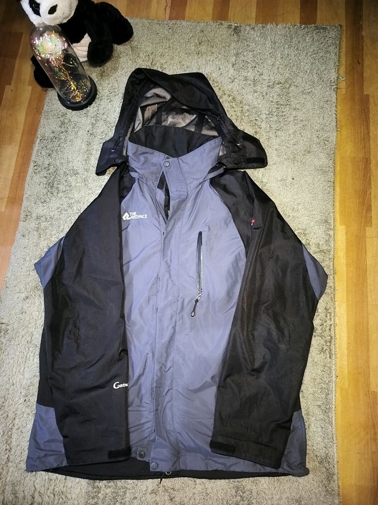 Unisex Jacket -L Black Blue Colour 💙🖤