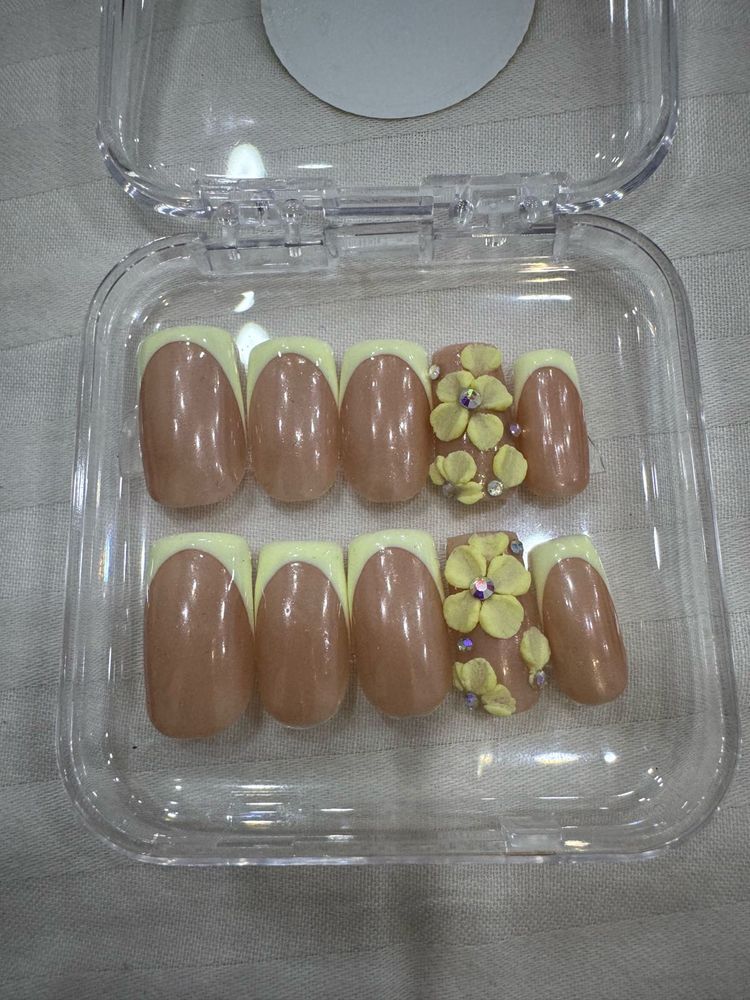 Butter Yellow French Tip Nails With 3d Flower Nail