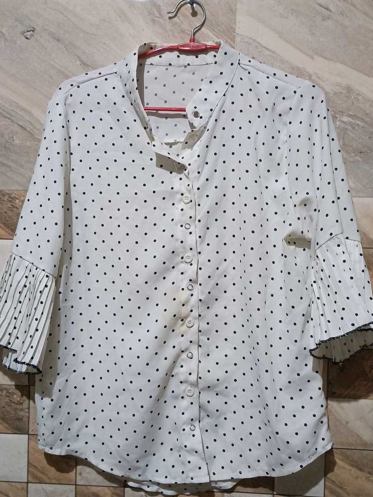 A White Shirt Top With Black Dots