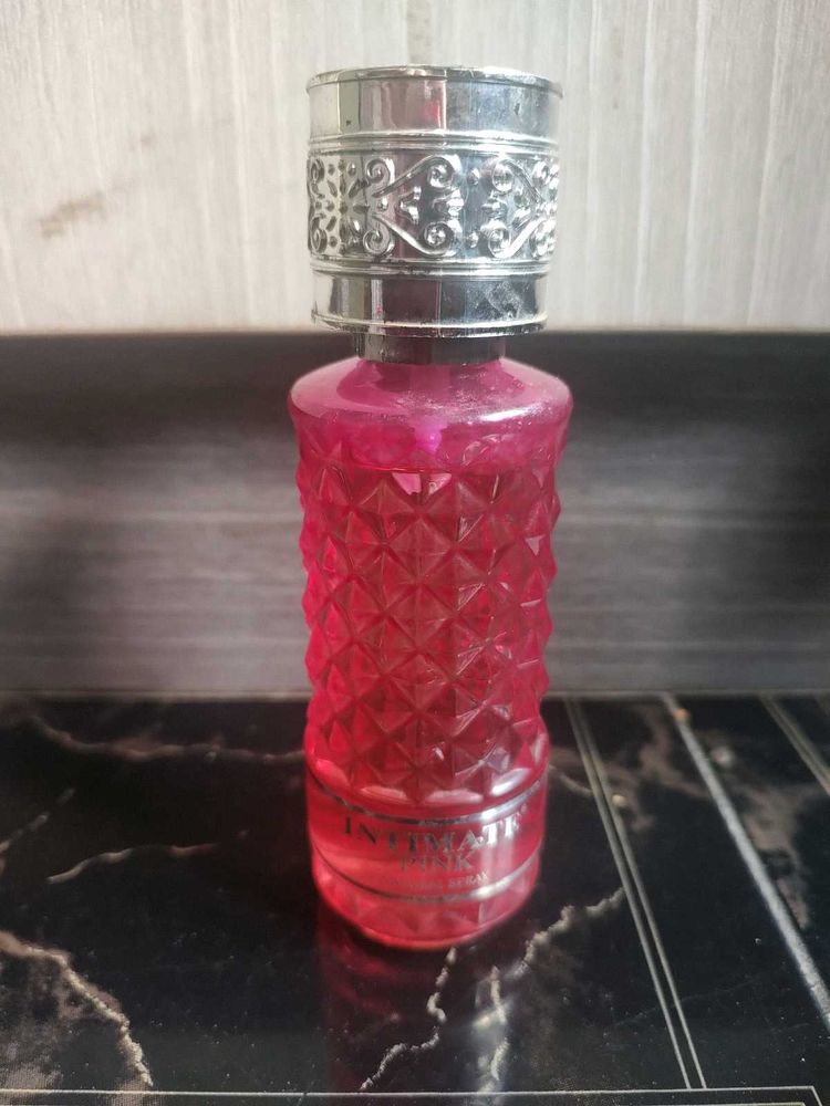 Price Drop 💧 Intimate Pink Frangrance Spray