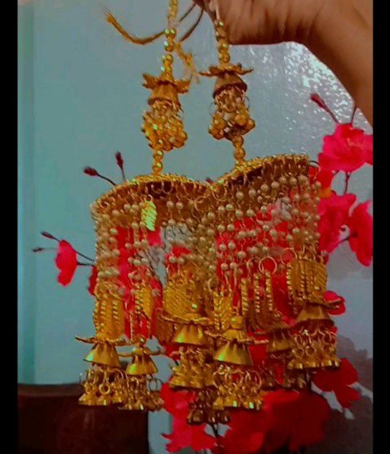 Bridal kaleere
