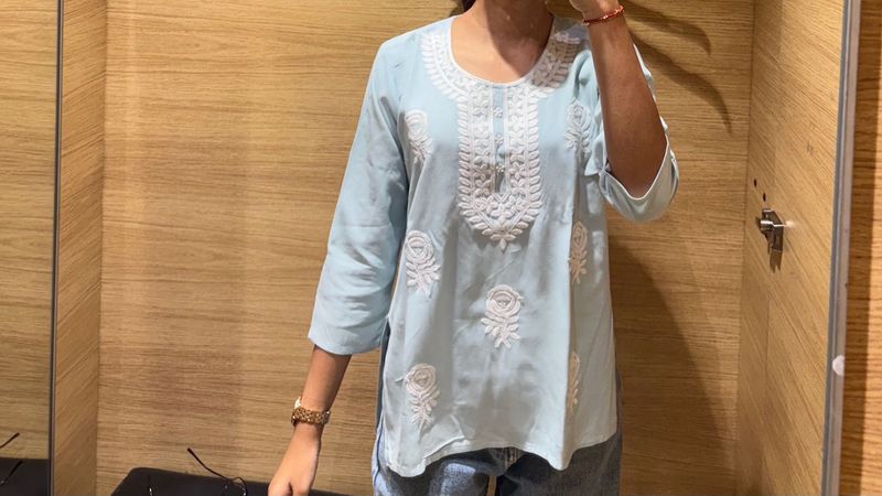 Chikankari Short Kurti