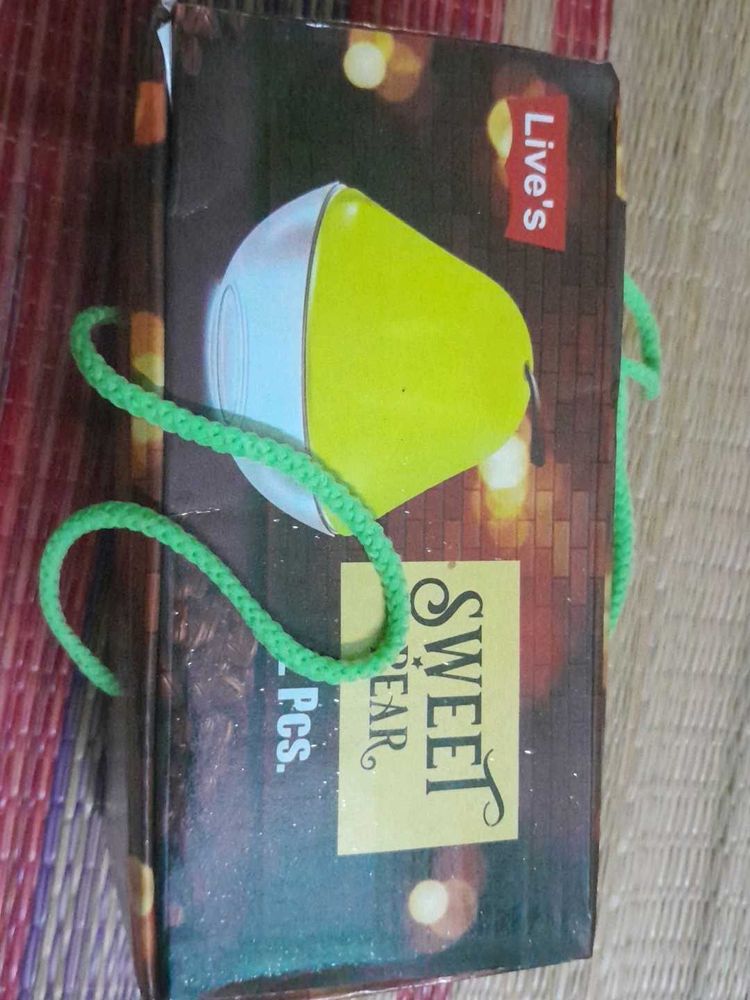 Live&#39;s Sweet Pear Bulbs