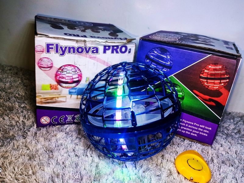 Flying orb Ball
